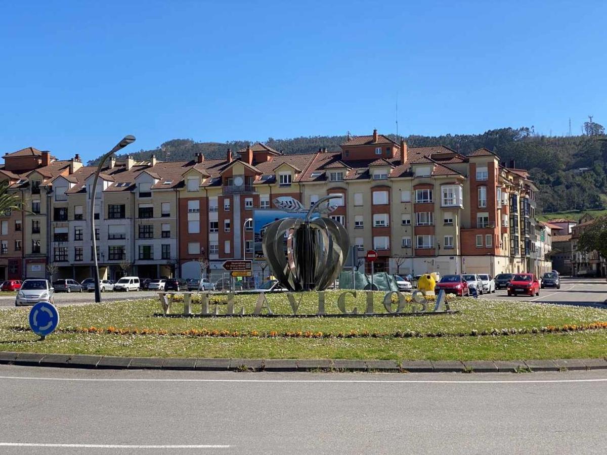 וילאביצ'יוסה La Magdalena Acogedor Apartamento En Villaviciosa מראה חיצוני תמונה